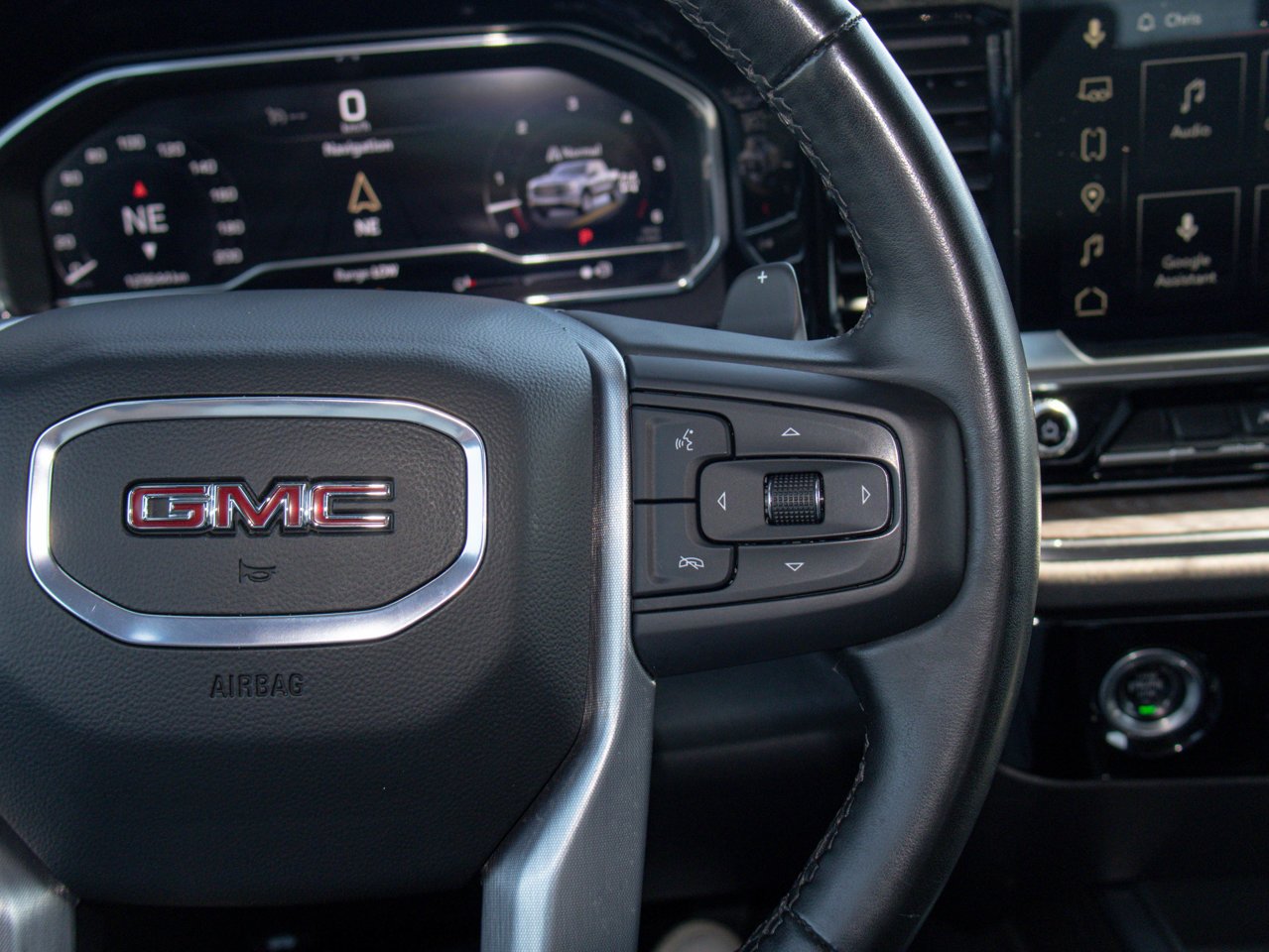 2024 GMC Sierra 1500 4WD Crew Cab 147 SLT Grey Sherwood Park - photo #25