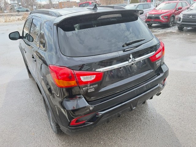 Mitsubishi RVR SEL Black Edition S-AWC-BANC CHAUFFANT-VOLANT CHAUFFANT 2019 Noir
