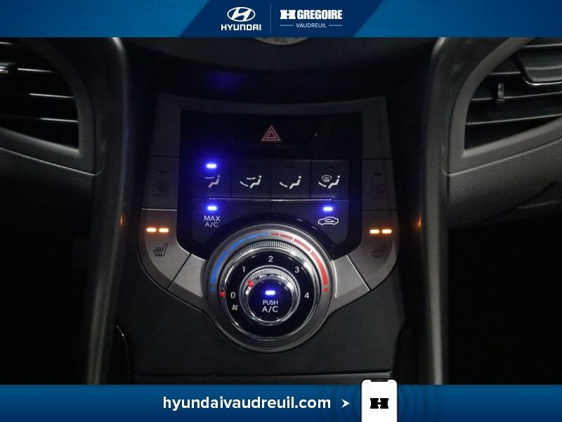 Hyundai Elantra YS42 | Berline 4 portes, boîte automatique, GL 2013 Gris Laval - photo #25