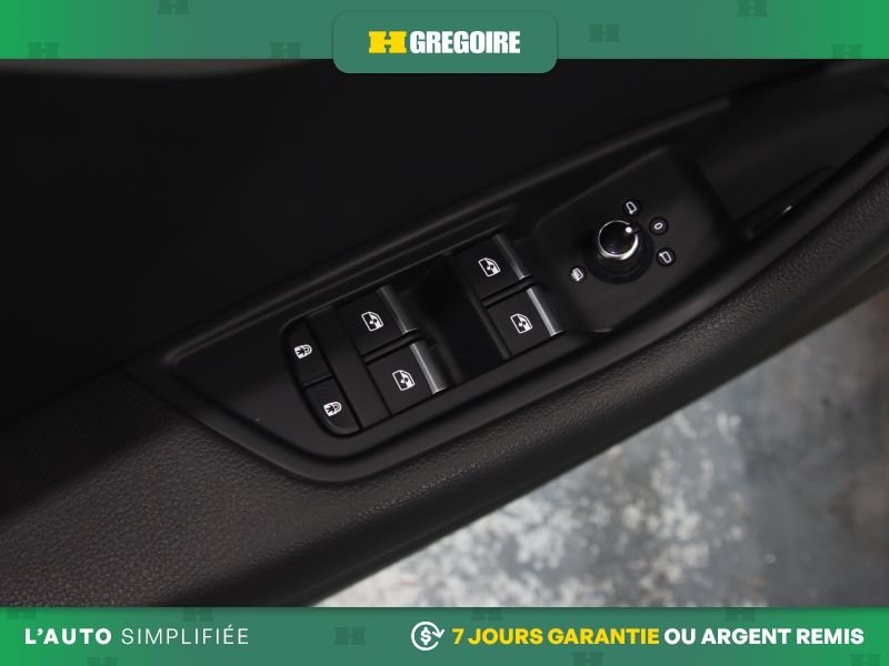 Audi A4 2020 Blanc Blainville - photo #19