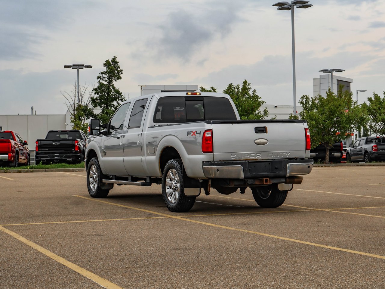 2011 Ford Super Duty F-350 4WD Crew Cab 156 Lariat Grey Sherwood Park - photo #5