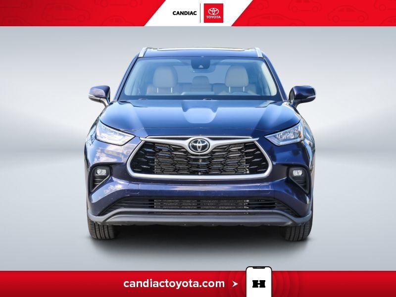Toyota Highlander 2022 Bleu Blainville - photo #1