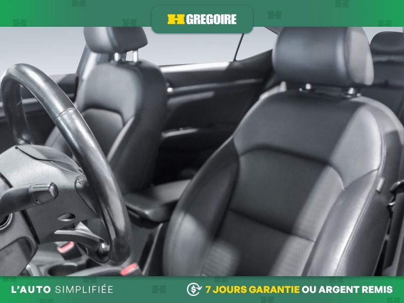 2019 Hyundai Elantra Black Laval - photo #15