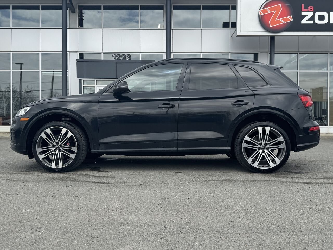 Audi SQ5 Progressiv 2020 Noir Granby - photo #2