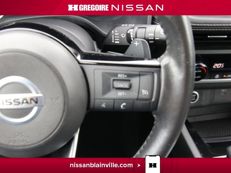 2021 Nissan Rogue Red Blainville - photo #16