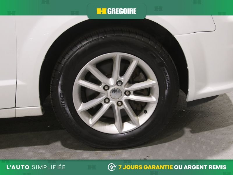 Dodge GR Caravan 821385 | Premium Plus AUTO AC CUIR GR ELECT MAGS CAM RECUL 2020 Blanc Laval - photo #34