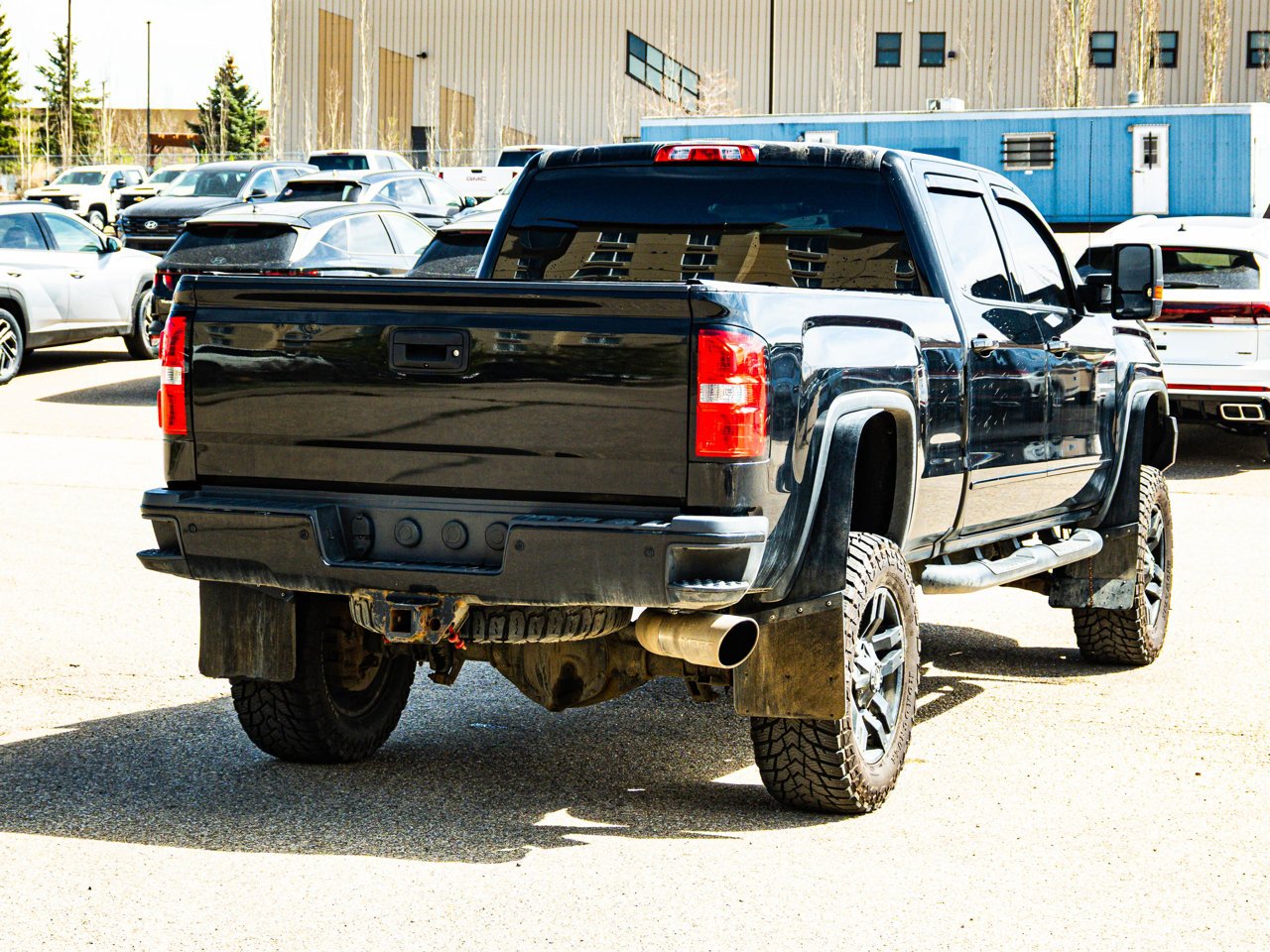 2019 GMC Sierra 2500HD 4WD Crew Cab 153.7 SLT Black Sherwood Park - photo #12