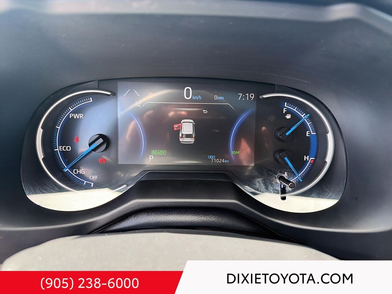 2024 Toyota RAV4 Hybrid XLE PREMIUM AWD / CLEAN CARFAX / HEATED SEATS / MOONROOF / ALLOY WHEELS / CARPLAY AND ANDROID AUTO Midnight Black Metallic Mississauga - photo #14