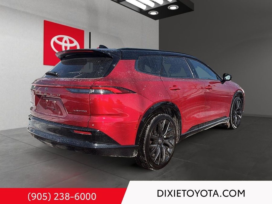 2025 Toyota Crown Signia 2025 Red