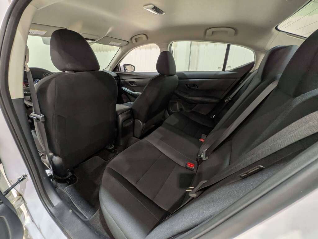 2024 Nissan Sentra S Plus CVT White Val-David - photo #8