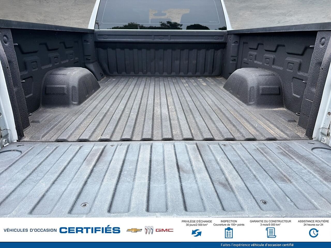 GMC SIERRA 1500 cabine double 4RM 147 po 2019 Argent Montmagny - photo #16