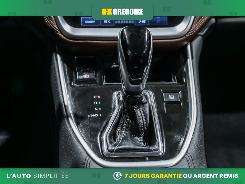 Subaru Outback 2022 Blanc Laval - photo #21