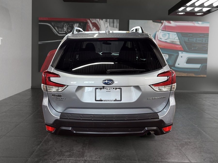 SUBARU FORESTER COMMODITÉ 2020 Gris
