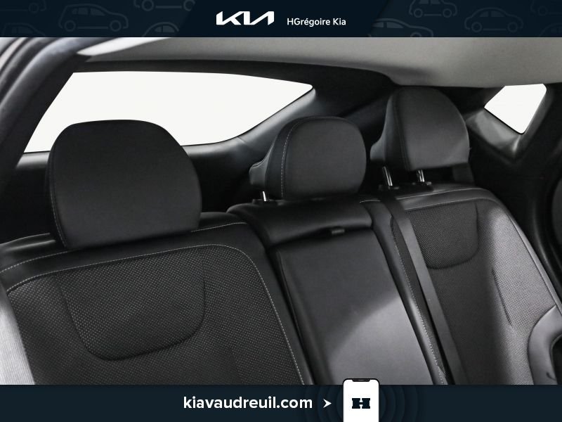 2023 Kia EV6 White Laval - photo #24