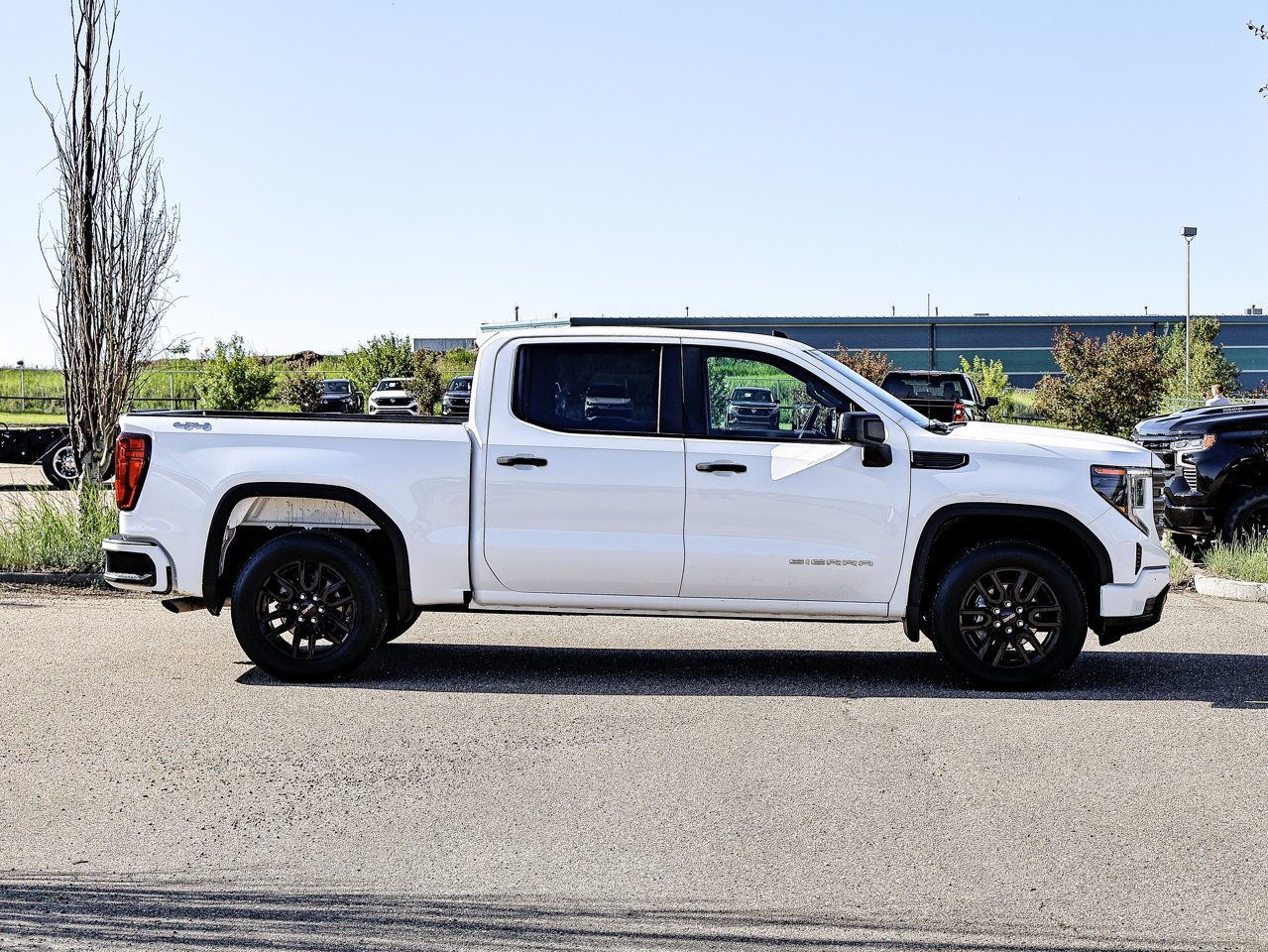 2024 GMC Sierra 1500 4WD Crew Cab 147 Pro White Sherwood Park - photo #13