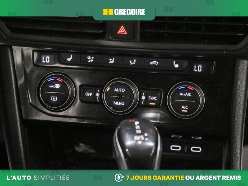 Volkswagen Jetta 730488 | Comfortline AUTO A/C CUIR GR ELECT MAGS CAM BLUETO 2023 Gris Laval - photo #24