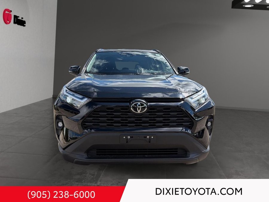 2022 Toyota RAV4 2022 Black