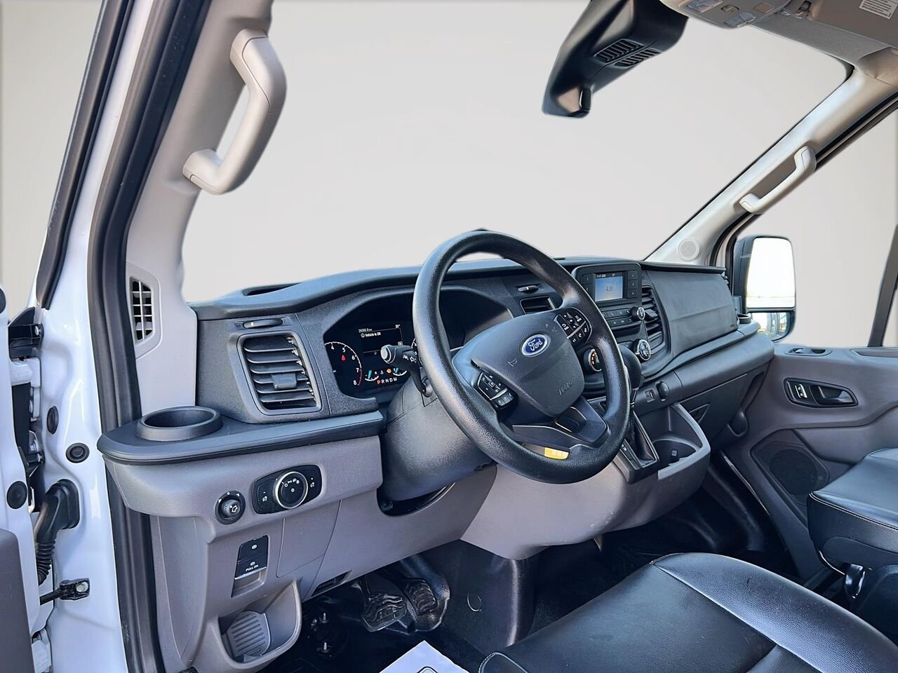 2025 Ford Transit 250 TOIT HAUT Québec - photo #9