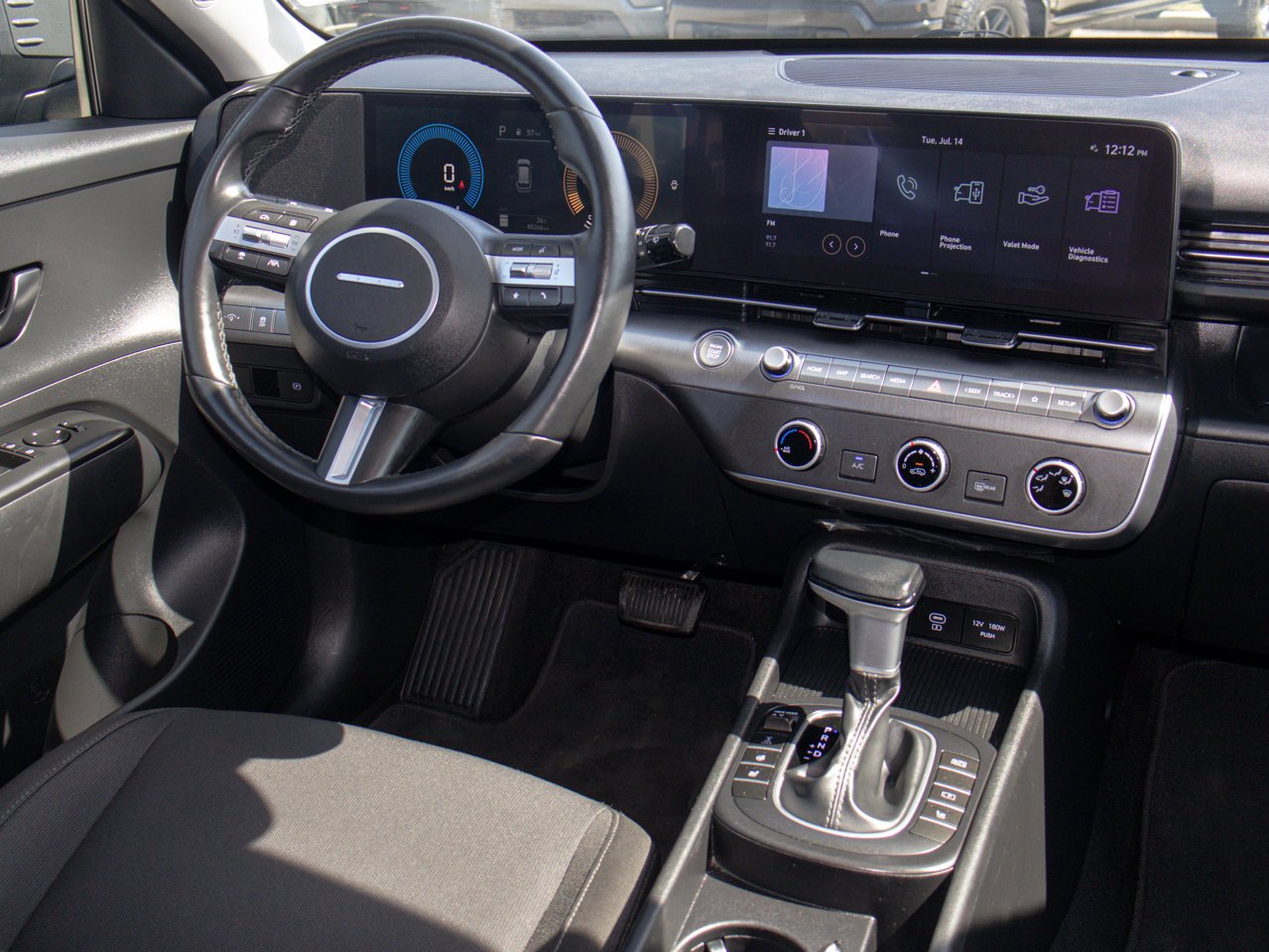 2024 Hyundai Kona 2.0L Preferred AWD Grey Sherwood Park - photo #28