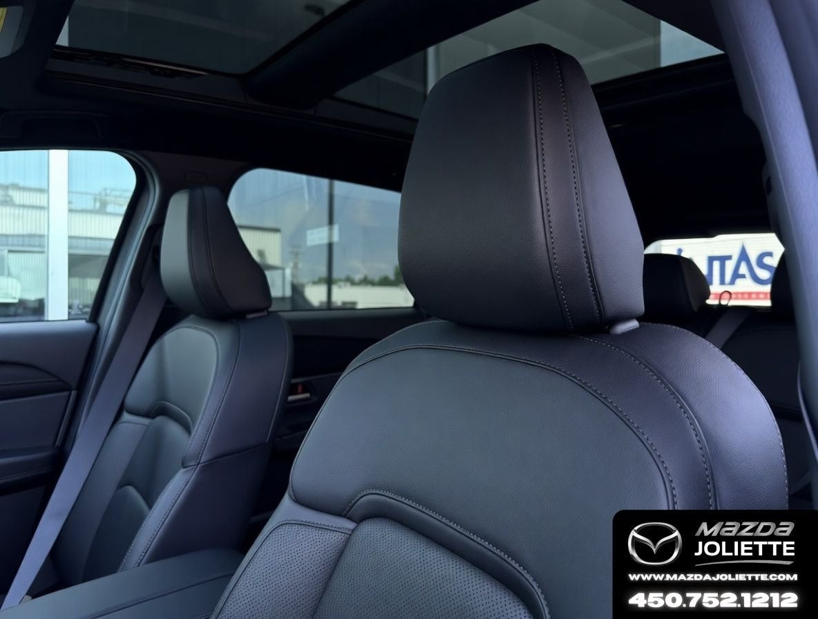 2026 MAZDA CX-5 Machine Grey Metallic Notre-Dame-des-Prairies - photo #16