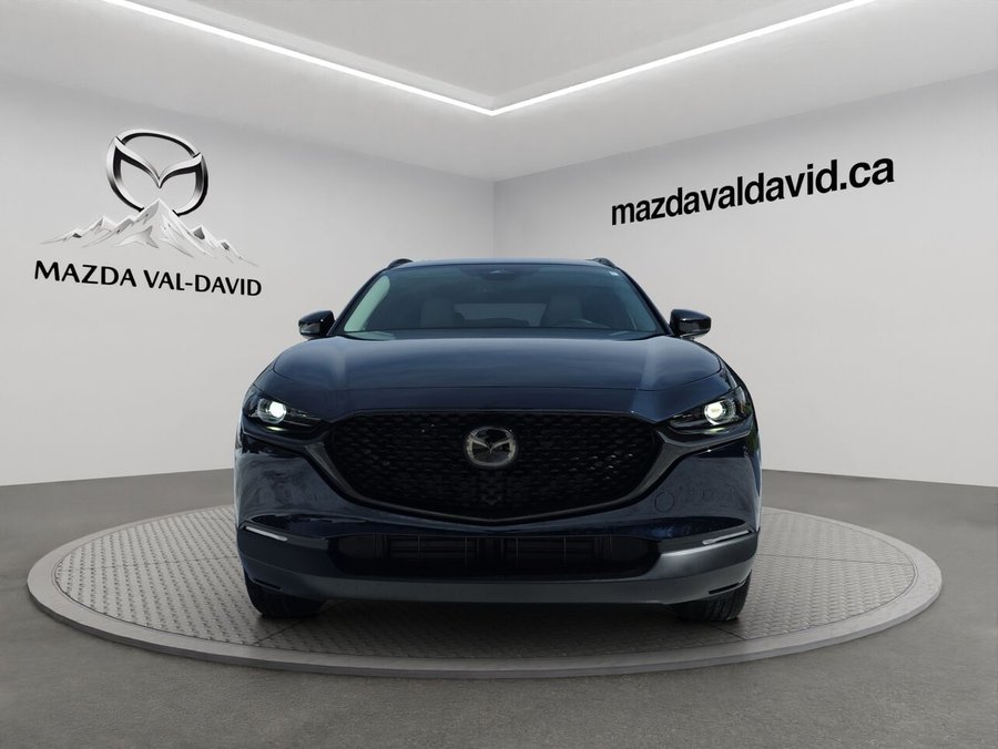 2026 Mazda CX-30 GS AWD 2.5 S Kuro AWD, Toit ouvrant, Sièges en similicuir, Barre de toit peintes. Deep Crystal Blue Mica