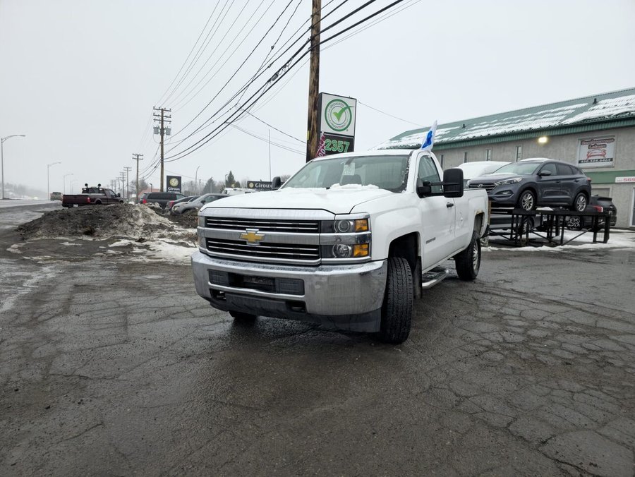 2015 Chevrolet Silverado 2500HD 2015 White
