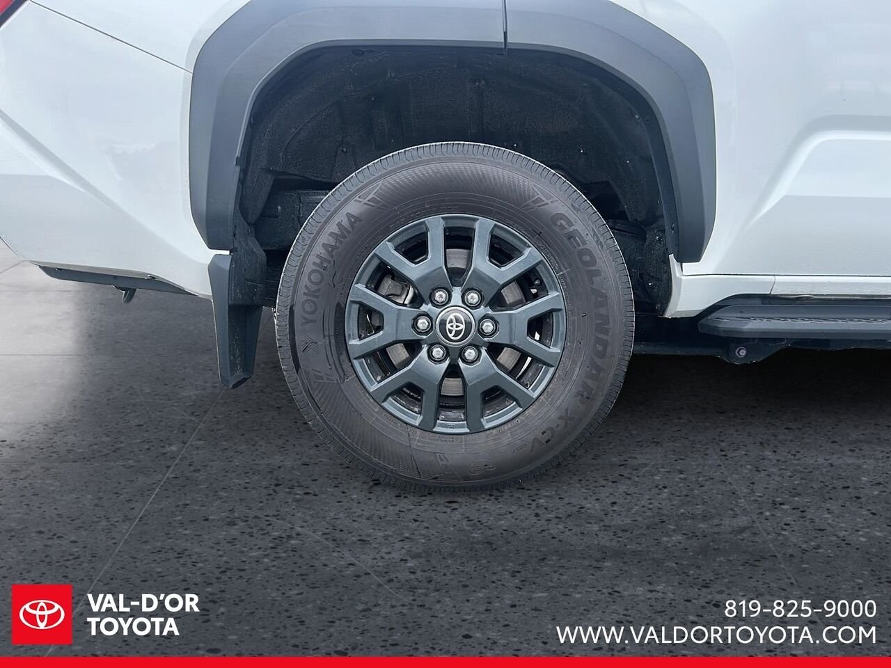 Toyota 4Runner 4 roues motrices 2025 Blanc Val-d'Or - photo #5