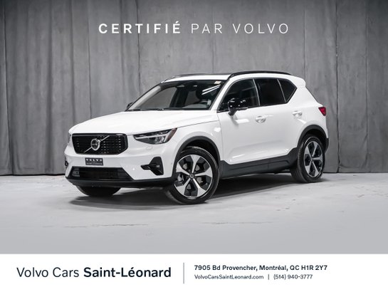Volvo XC40 B5 PLUS DARK CLIMAT 2025 Blanc