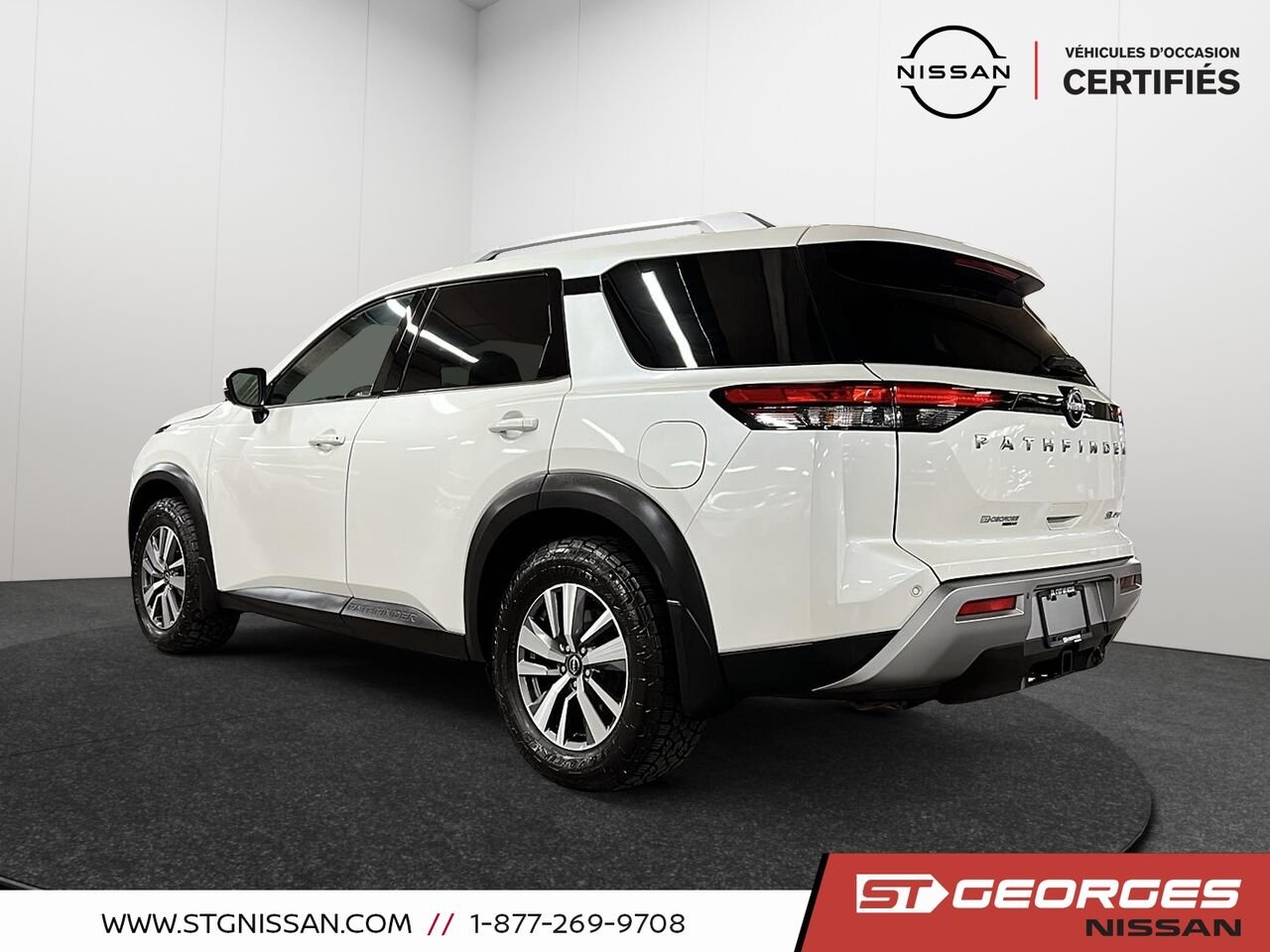 Nissan Pathfinder 2023 Blanc Saint-Georges - photo #3