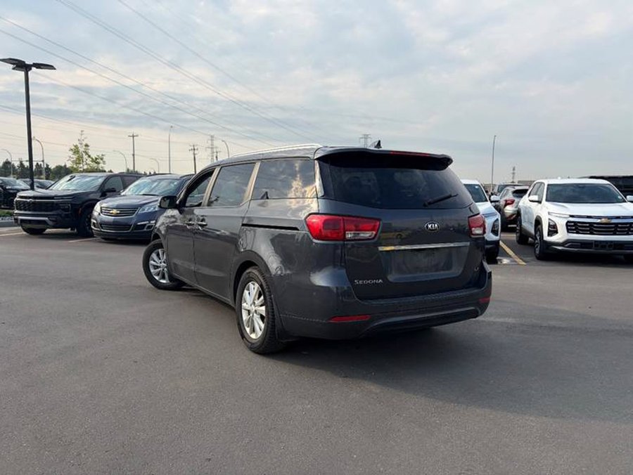 2017 Kia Sedona 2017 Grey
