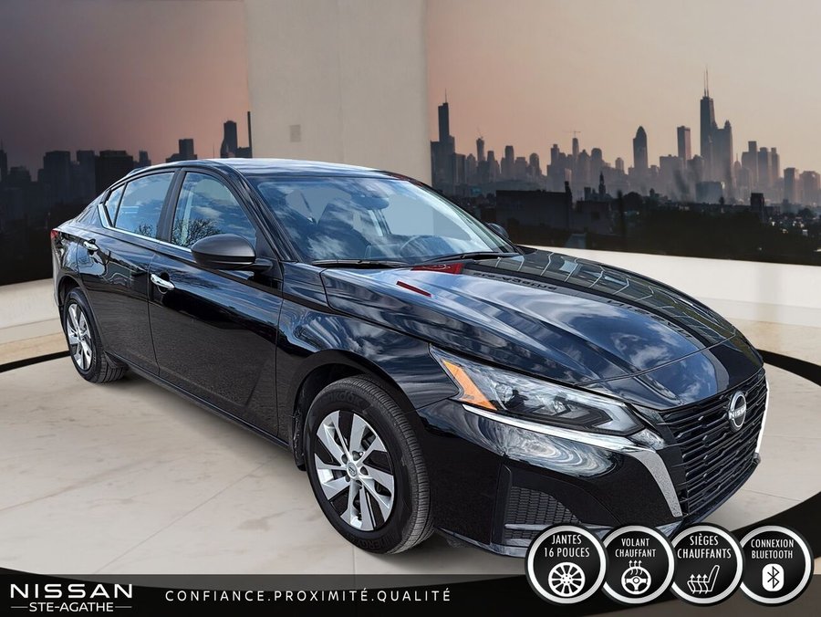 2025 Nissan Altima 2025 Black