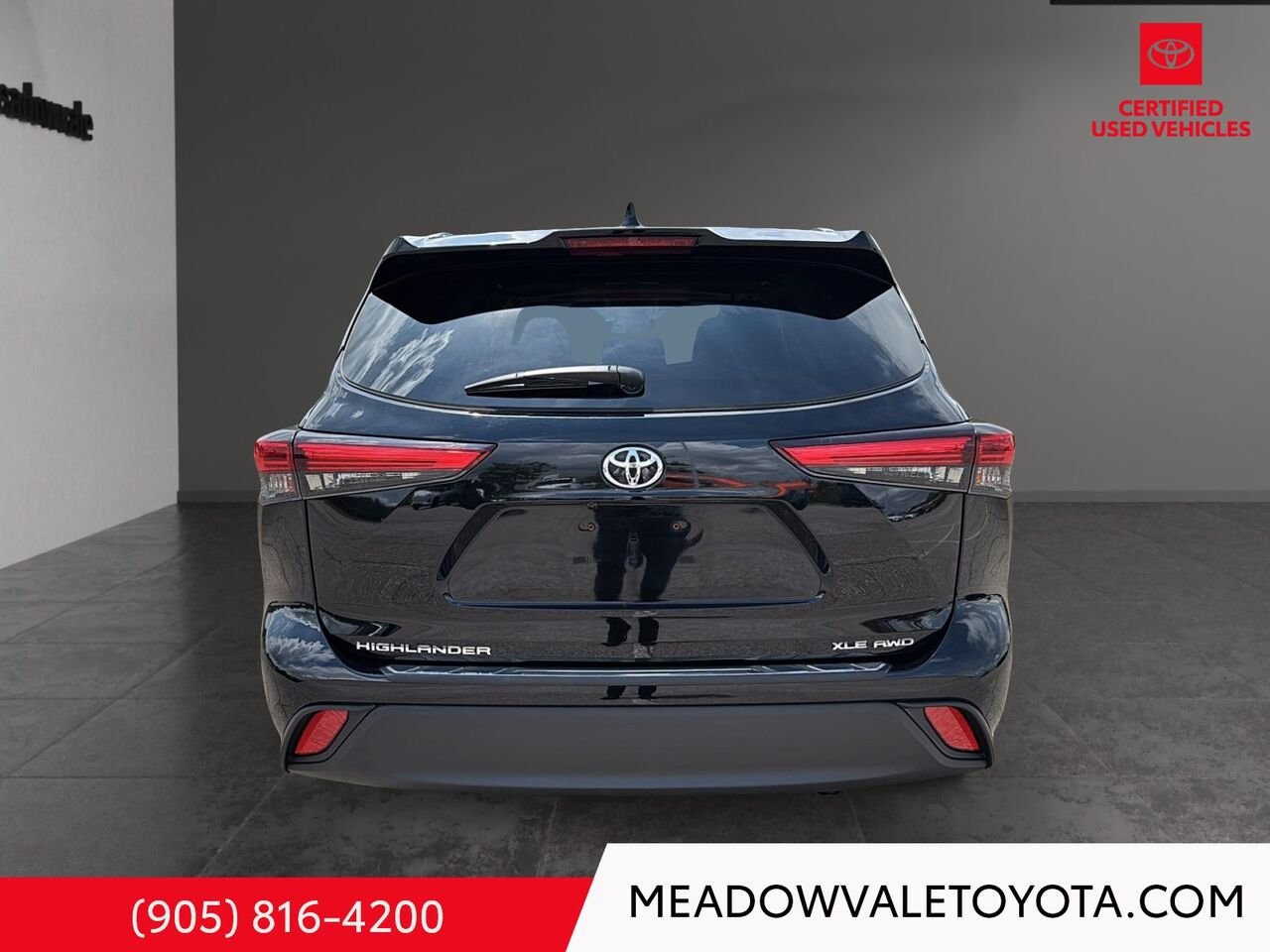 2020 Toyota Highlander New Tires, One Owner Black Mississauga - photo #4