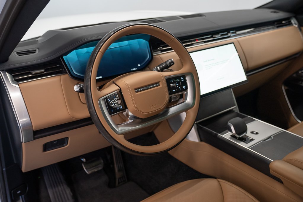 2026 Land Rover Range Rover P400 SE White Kirkland - photo #19