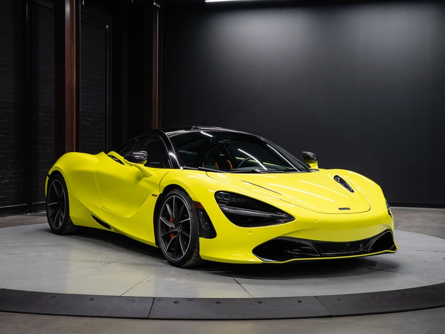 2018 McLaren 720S 2018 White