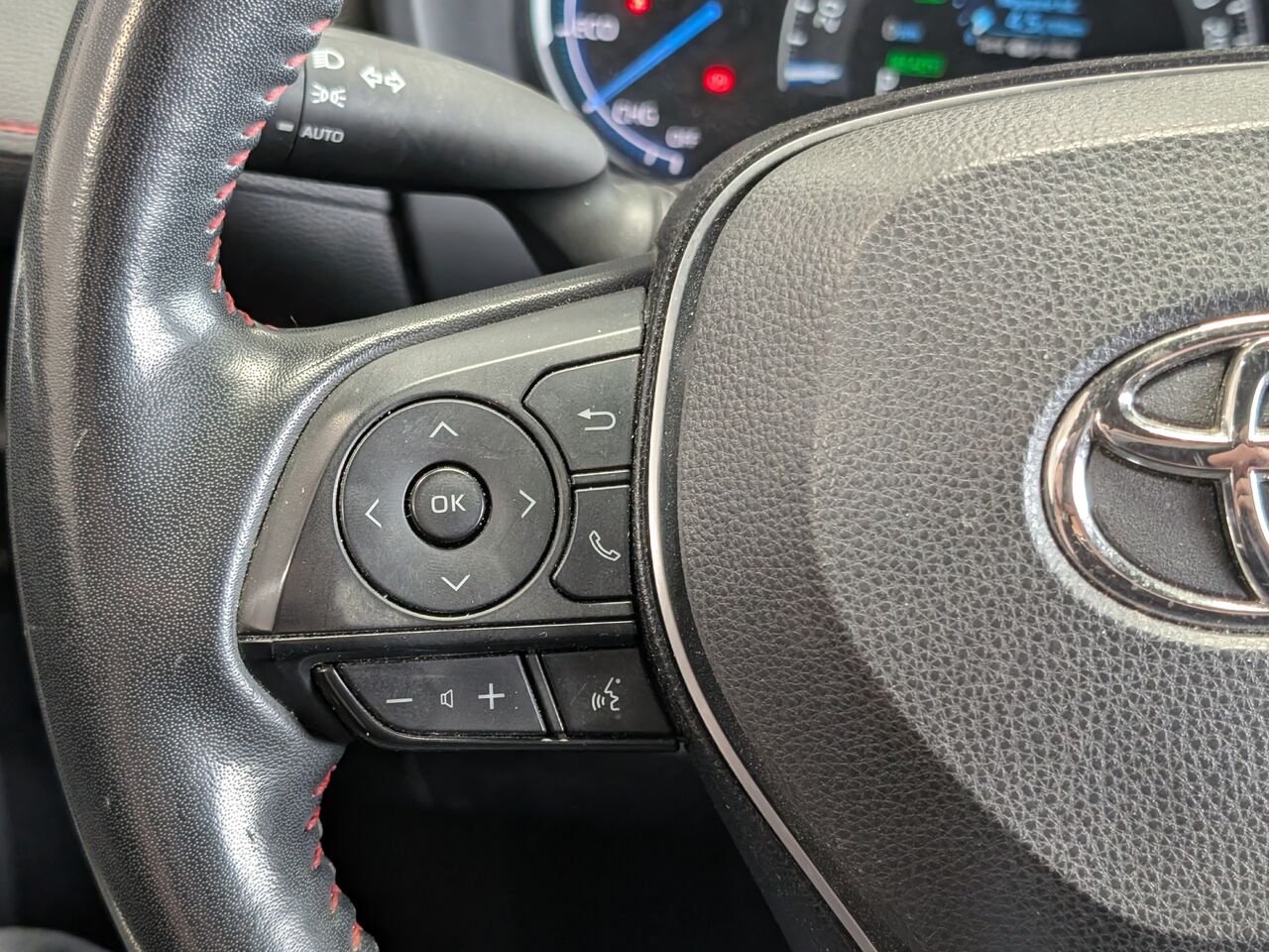 Toyota RAV4 Prime SE/SIÈGES CHAUFFANTS/VOLANT CHAUFFANT/AC/BLUETOOTH/CAMERA DE RECUL 2021 Blanc Sherbrooke - photo #15