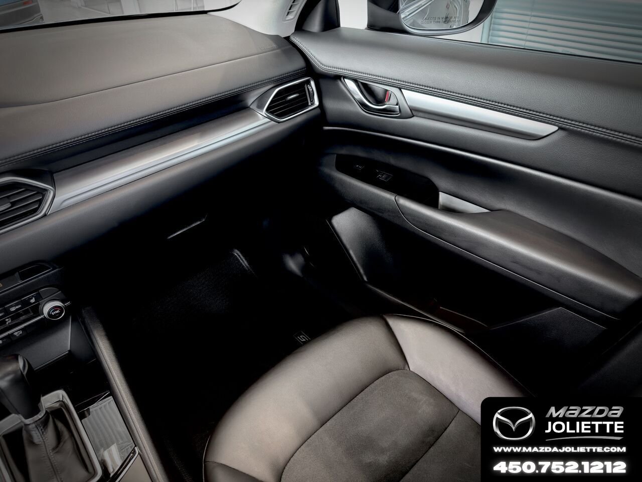 2025 MAZDA CX-5 Rhodium White Metallic Notre-Dame-des-Prairies - photo #16