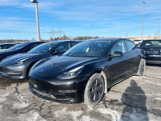 2022 Tesla Model 3 2022 Black
