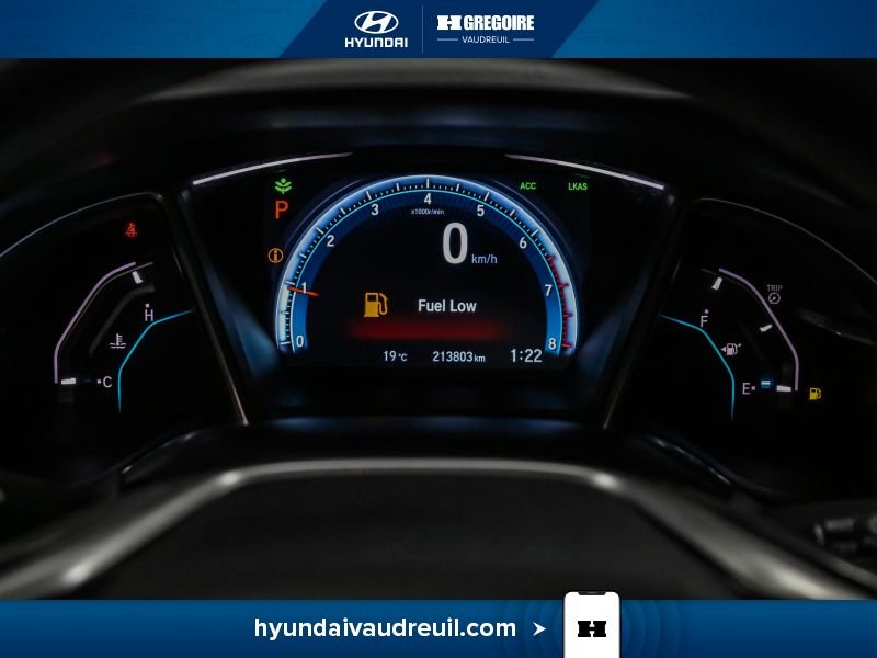 2016 Honda Civic White Blainville - photo #25