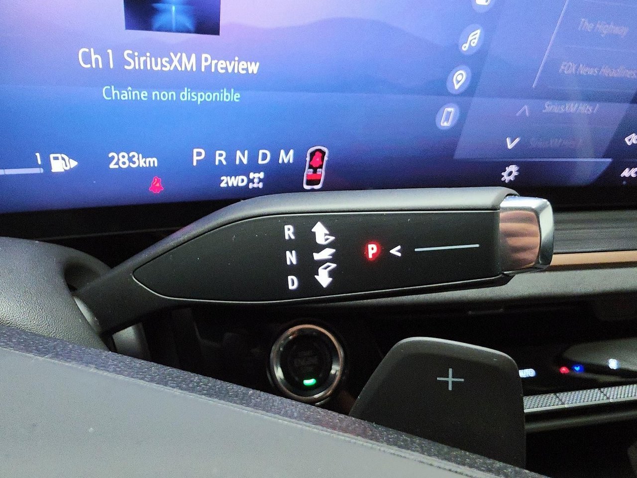 Buick ENVISION NIV LRBFZPE41RD067540 2024 Chicoutimi - photo #35