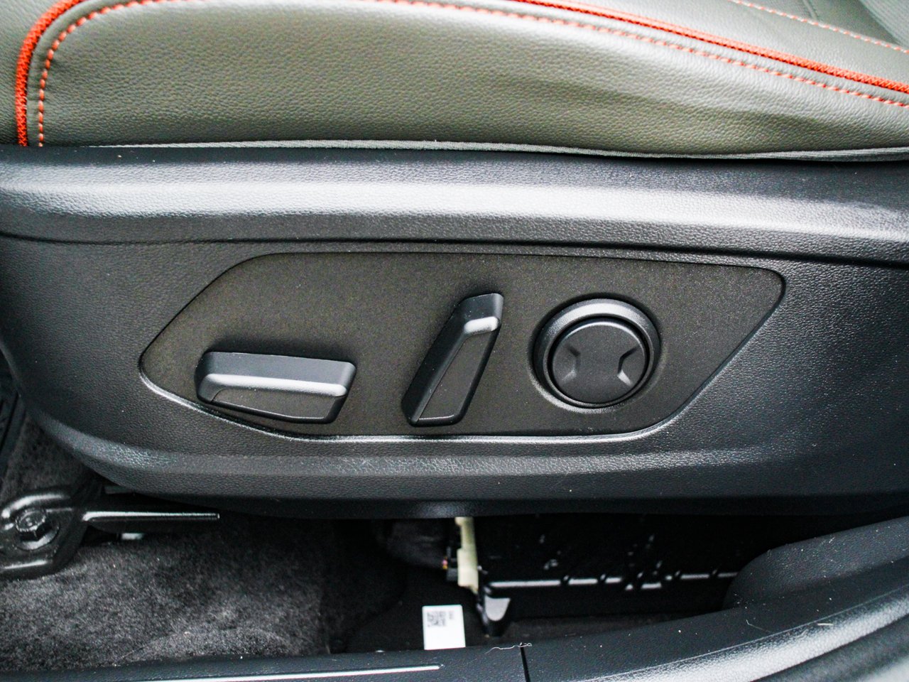 2024 Hyundai Santa Cruz Ultimate AWD White Sherwood Park - photo #14