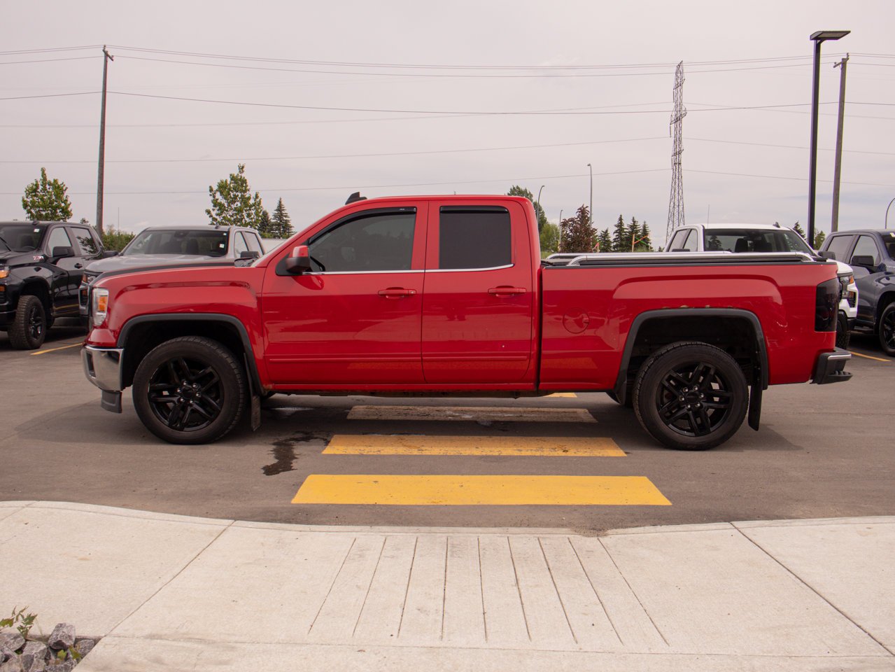 2015 GMC Sierra 1500 4WD Double Cab 143.5 SLE Red Sherwood Park - photo #6
