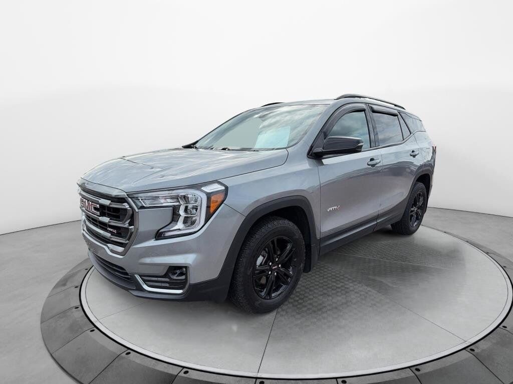 GMC Terrain NIV 3GKALYEGXPL208579 2023 Gris Baie-Comeau - photo #0