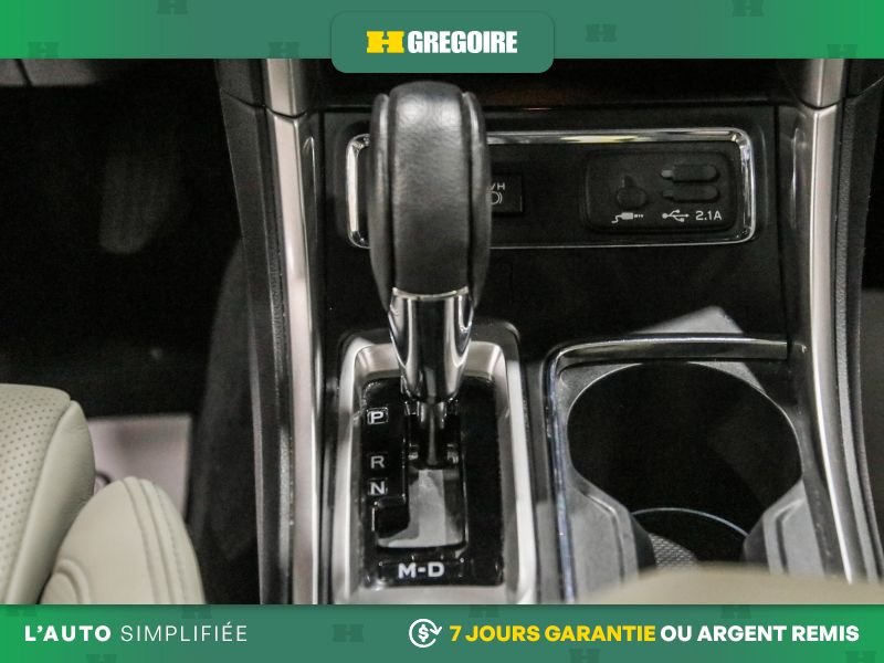 2019 Subaru Ascent White Saint-Eustache - photo #24
