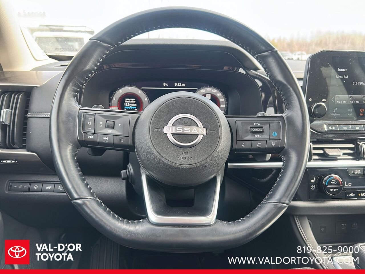2022 Nissan Pathfinder Platinum 4 RM Blue Val-d'Or - photo #10