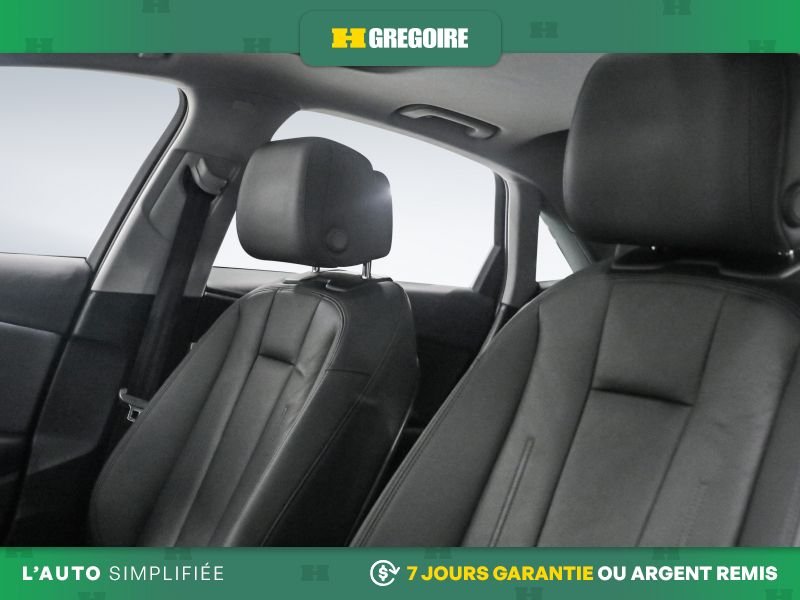 Audi A4 726615A | Komfort AWD AUTO A/C TOIT NAV MAGS CAM RECUL BLUET 2019 Gris Laval - photo #11