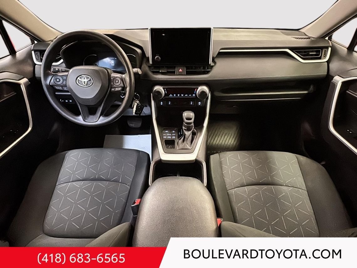 Toyota RAV4 531707-82 | LE, AWD 2024 blanc Québec - photo #33