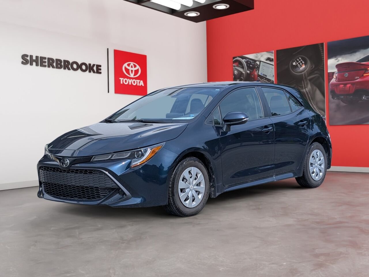 Toyota Corolla à hayon BASE/SIÈGES CHAUFFANTS/CAMÉRA DE RECUL/BLUETOOTH/AC 2022 Bleu Sherbrooke - photo #0