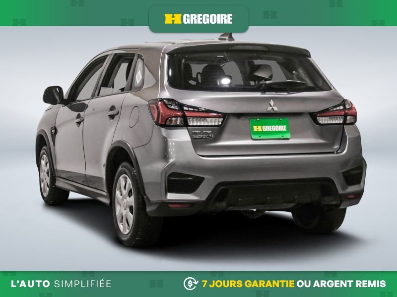 2023 Mitsubishi RVR Grey Saint-Eustache - photo #5