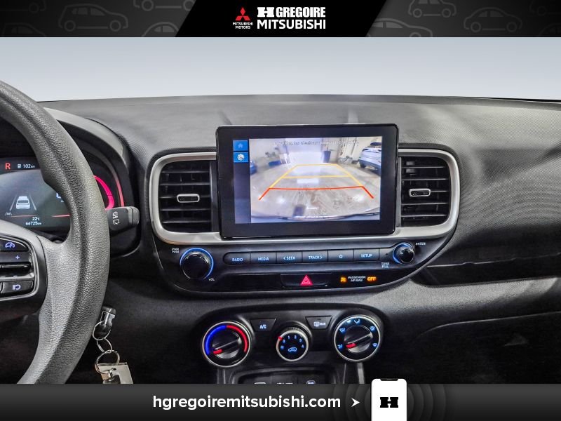 2023 Hyundai Venue Black Saint-Eustache - photo #26