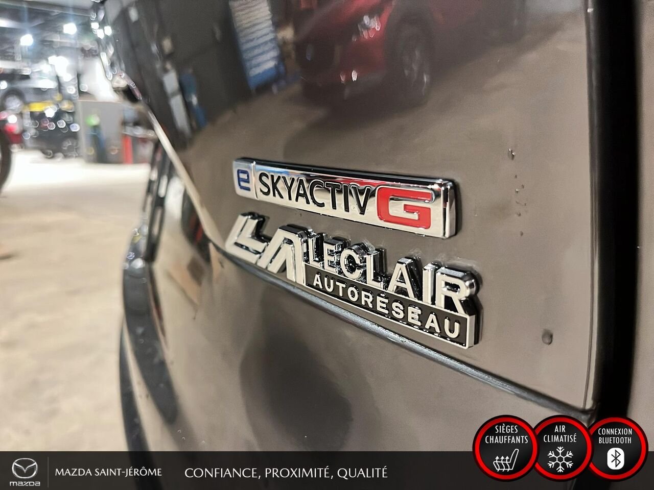 2024 Mazda CX-90 hybride léger Signature | TOIT PANORAMIQUE | AWD | CUIR | SIEGES CAPITAINES | Grey Saint-Jérôme - photo #8